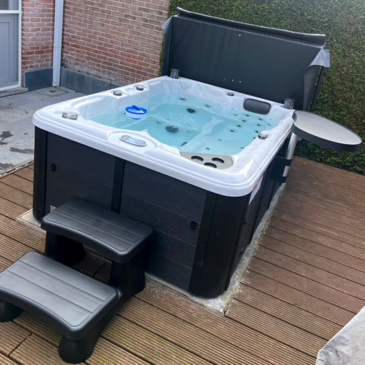 Zahradní spa vana Gaia 3