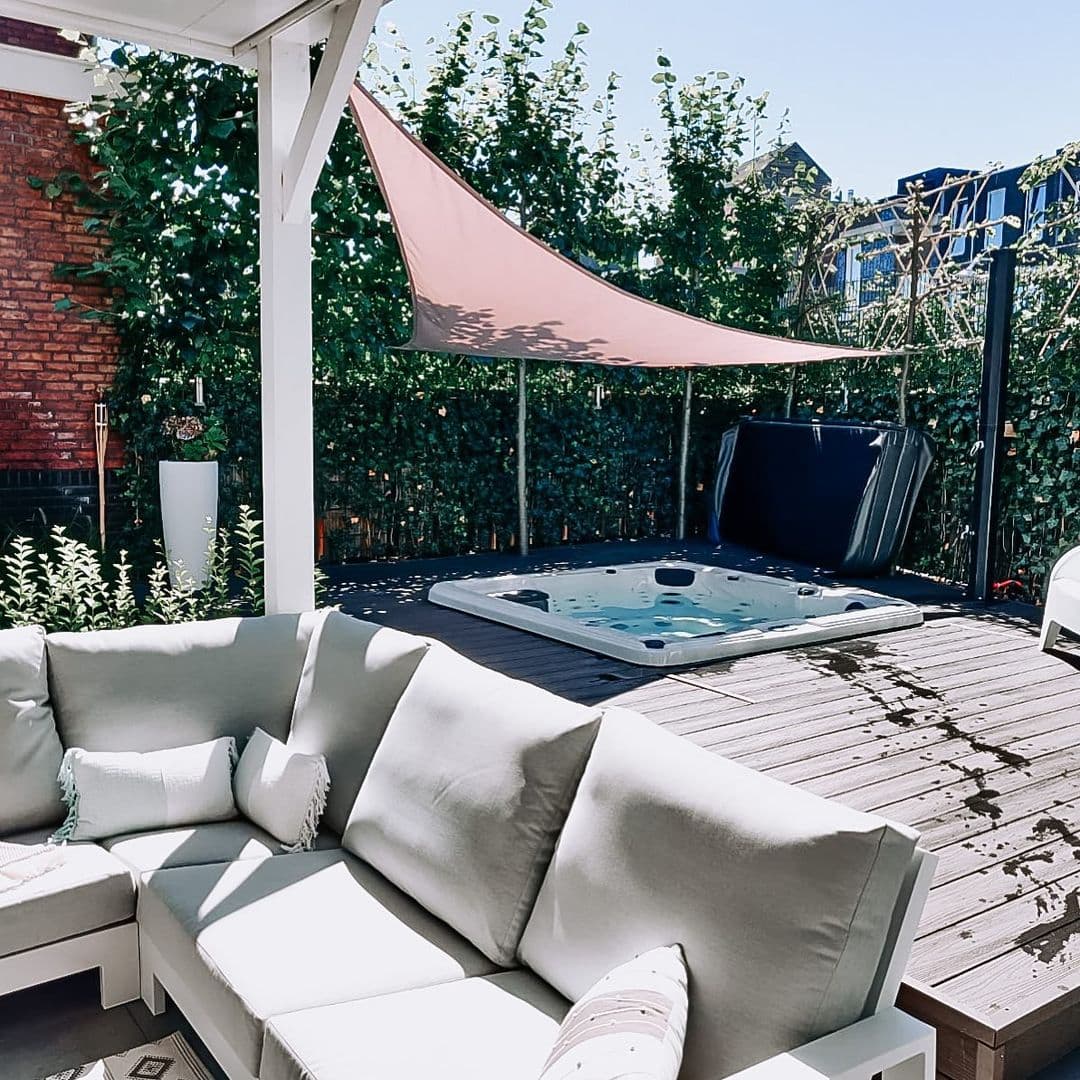 Terasa · pergola · zahradní sofa